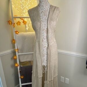 🌸Free People Floor Length Cardigan🍂🍂🍂